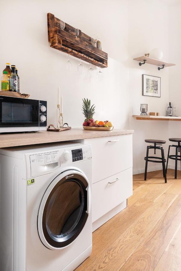 Apartment #new# Biz | 5min Hbf | Hotspot2go | Art *